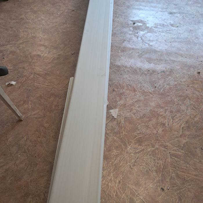 Пластик б/у фасадный белый