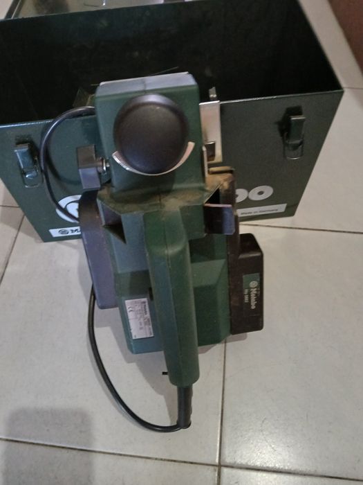 Plaina Eléctrica Metabo
