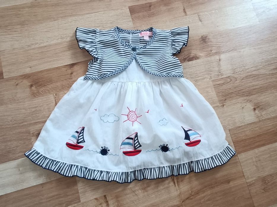 Sukienka niemowlęca w stylu marynarskim