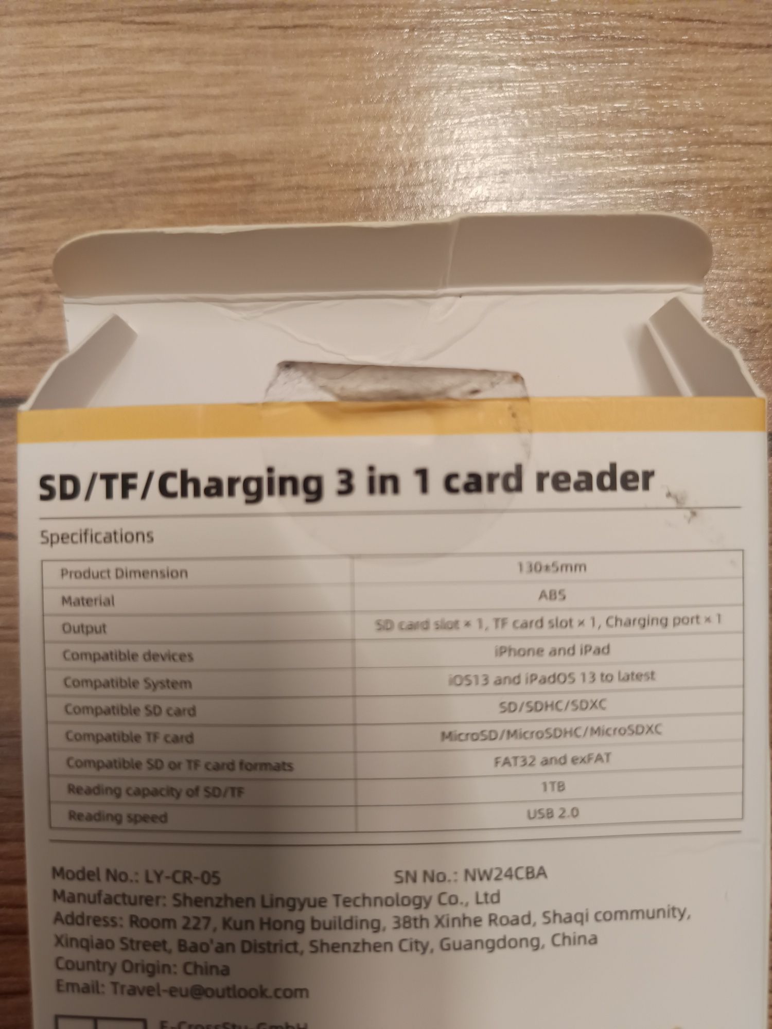 Czytnik kart pamięci SD/TF 3 w 1 do iPhone'a IPadze złączem Lightning