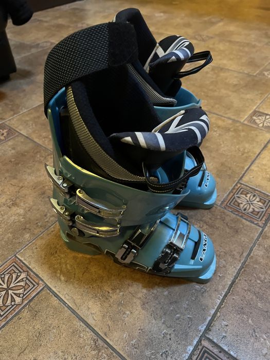 Черевики для лиж