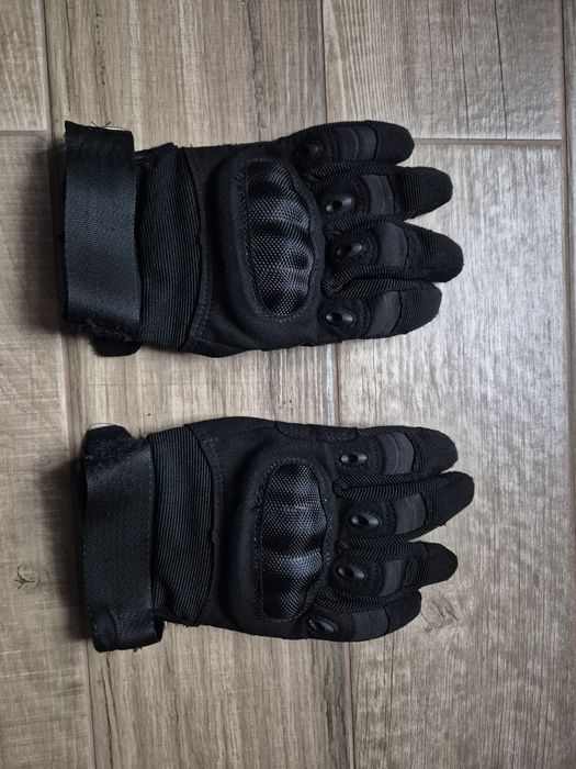 Rękawice czarne na moto