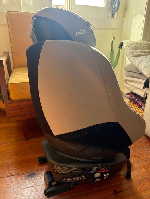 Cadeira isofix Joie 360