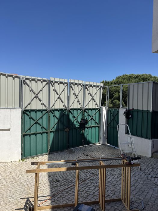 Serralheiro estruturas metalicas entre outros