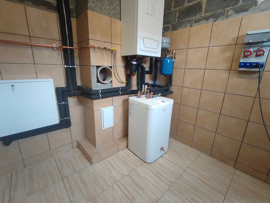 Podłogowe ogrzewanie wod kan kotłownie posadzki reku Klimatyzacja