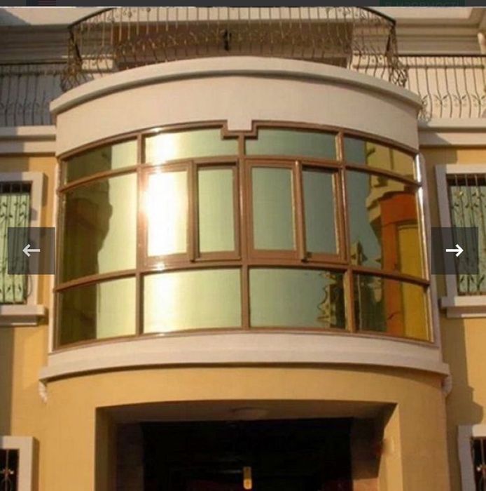 Поклейка реклами та плівки