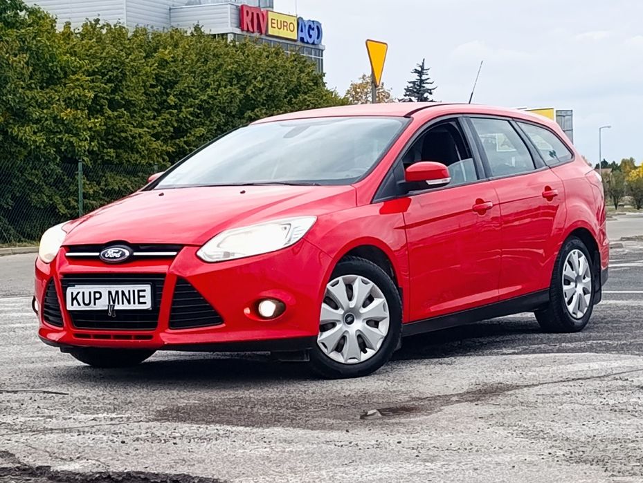 Ford Focus 1.6D // 2013 // MK3 // Super Stan // Zamiana //

Samochód z
