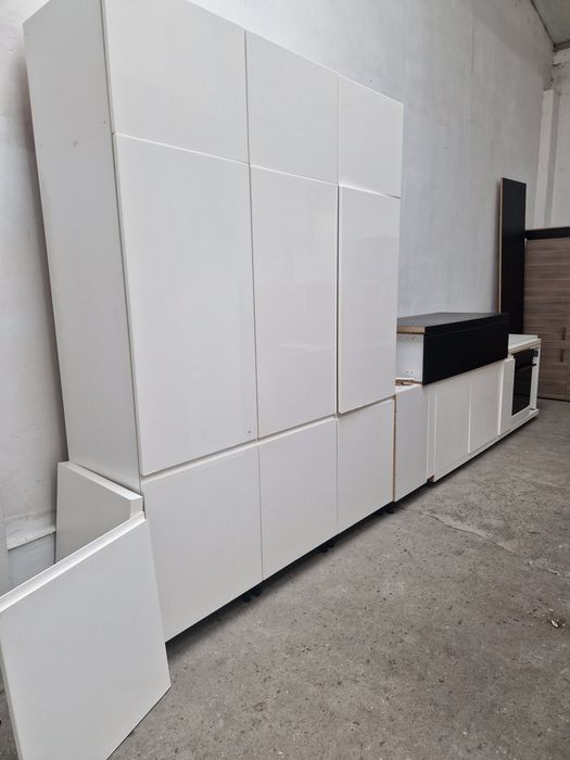 Meble kuchenne lakierowane piekarnik