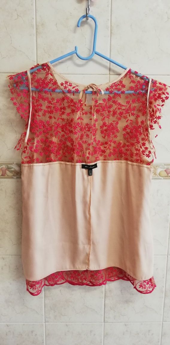 Blusa , rosa e creme, 40, ANA SOUSA

Cor : rosa e creme
Tamanho: 40