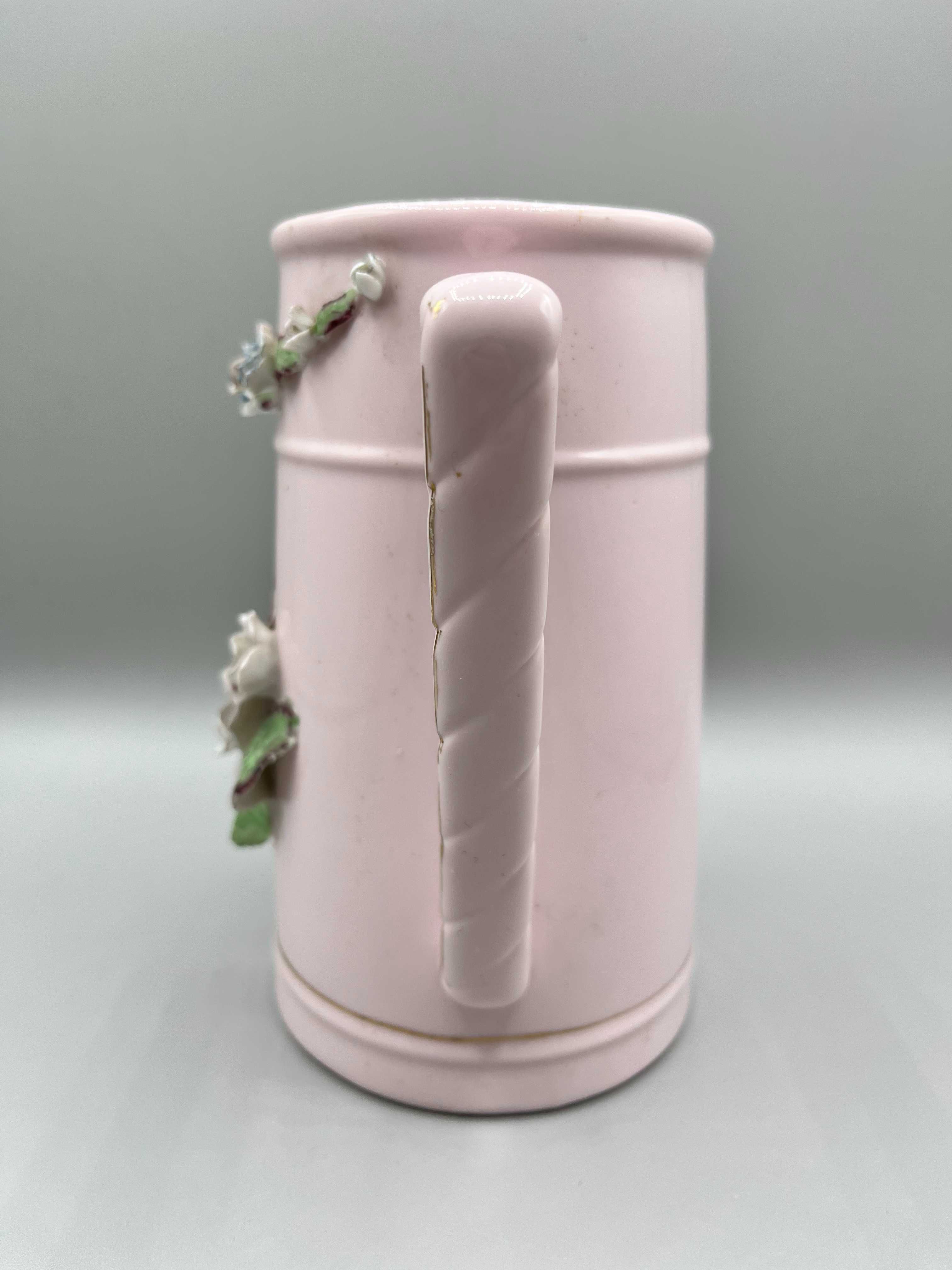Jarro em cerâmica rosa