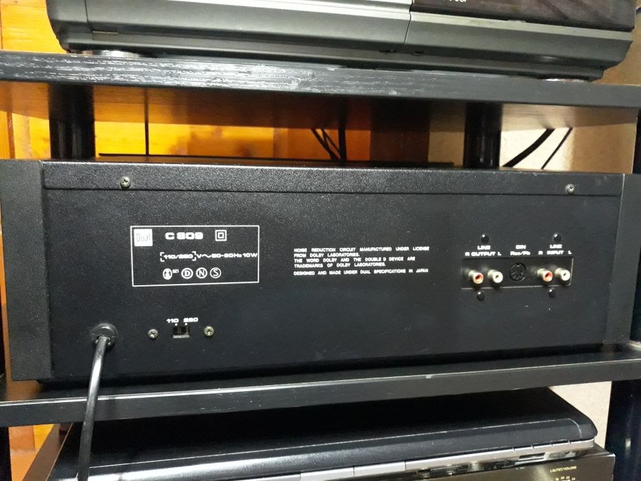 Dual C 809 дека.