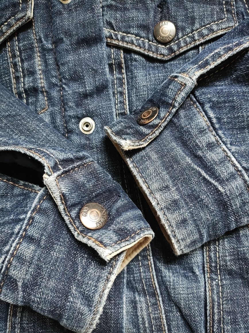 Куртка зимняя, джинсовая Gap на 5 - 6 лет