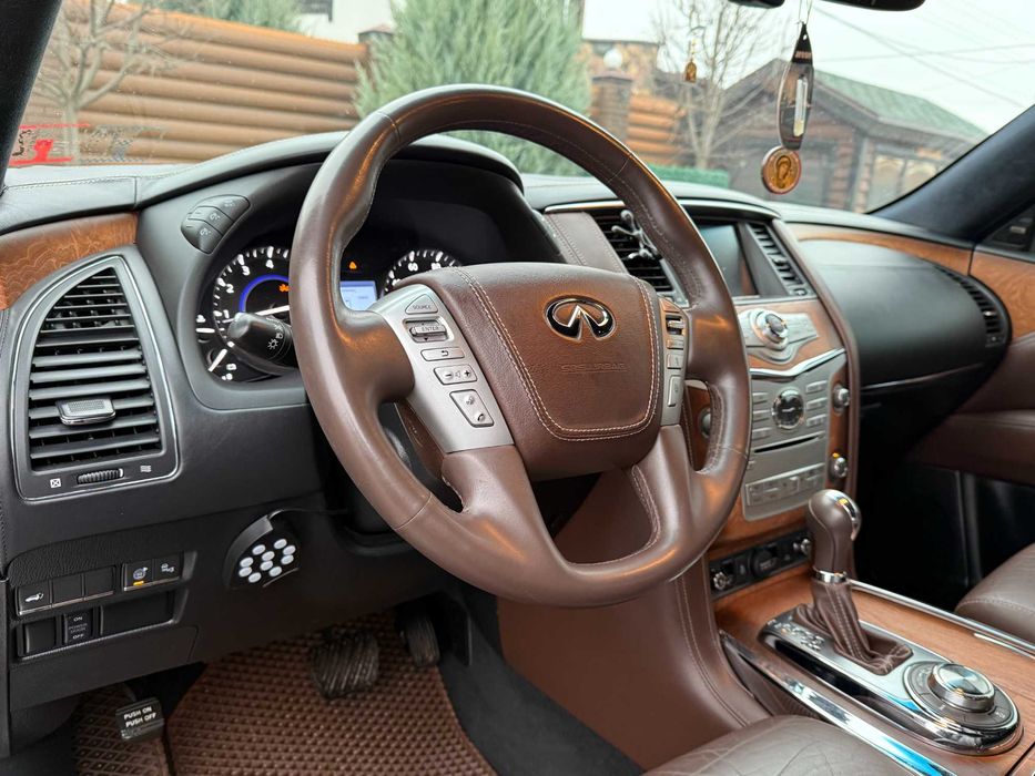 Infiniti QX80 2015 відмінний стан