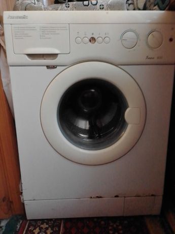 Продам пральну машину Hanseatic Inax800 на запчастини