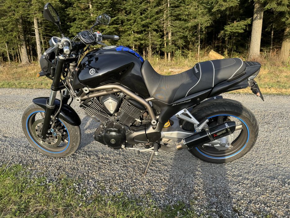 Yamaha Bulldog 1100 Akrapovic naked turystyk Dragstar