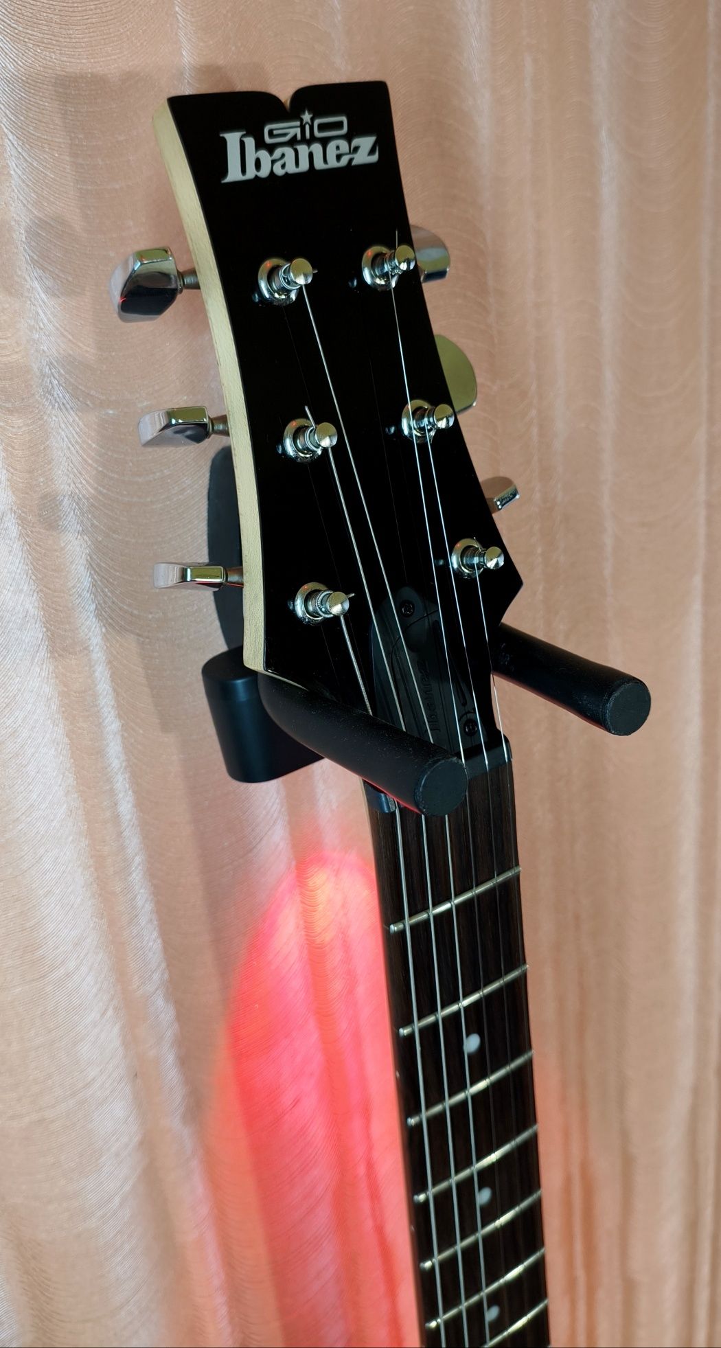 Ibanez GAX30 RD - Электрогитара с полным комплектом!