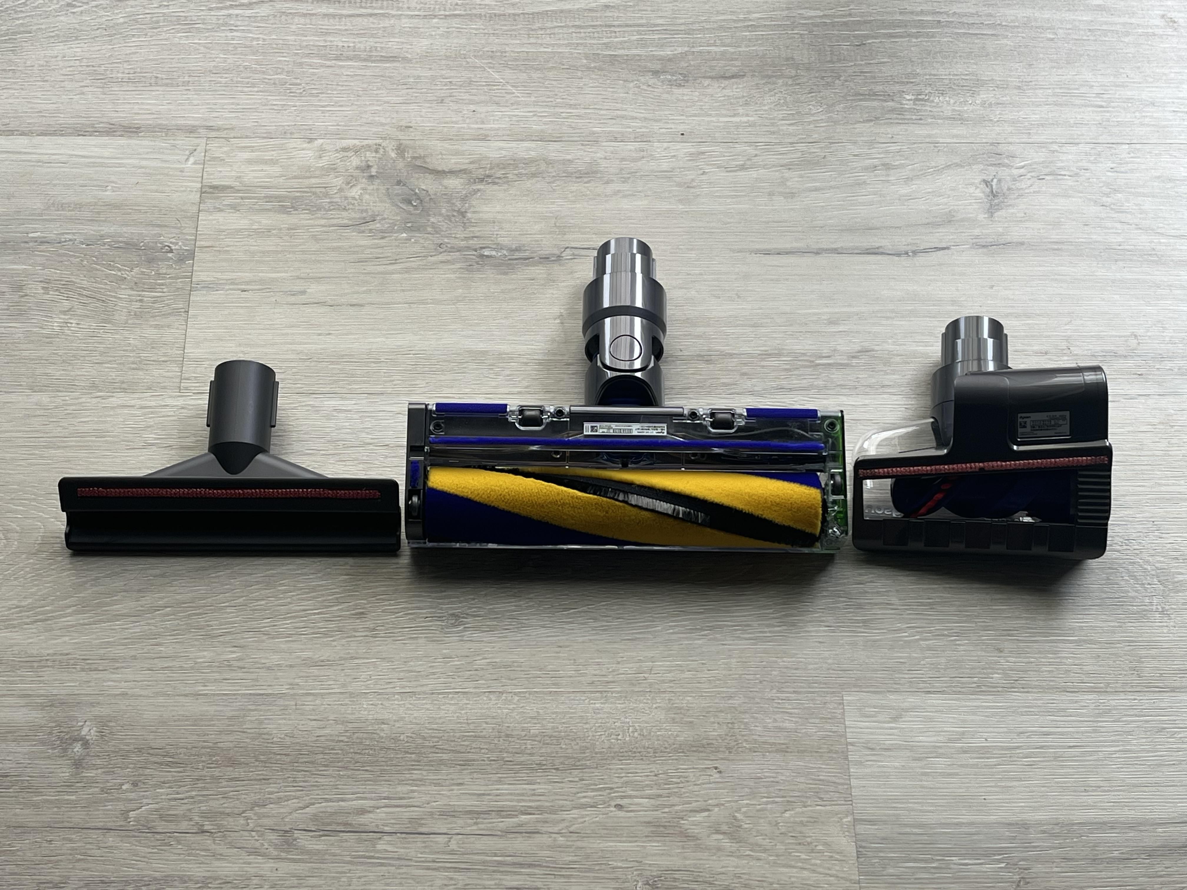 OUTLET Dyson V15 Detect Fluffy 60min FV23 GW
