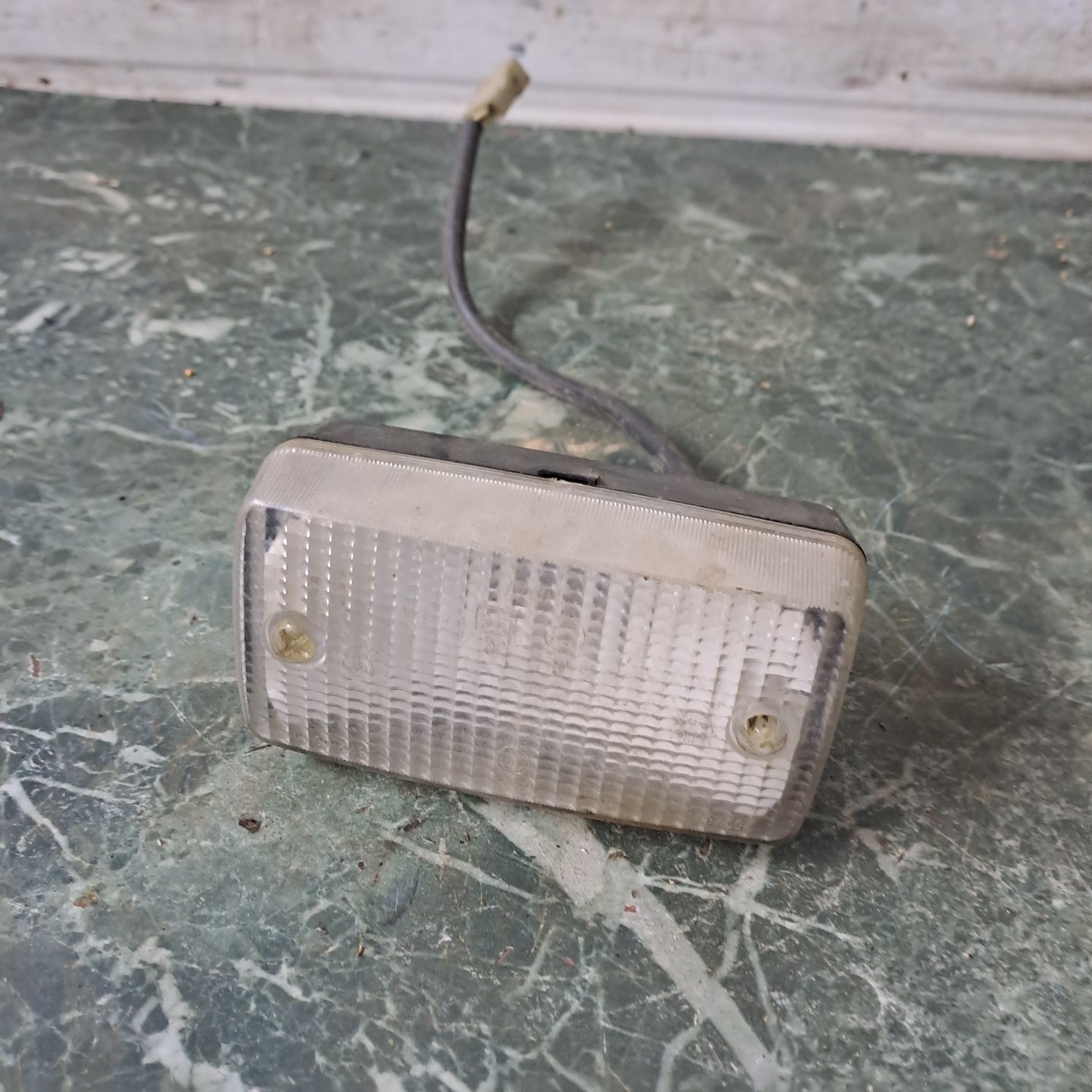 Lampa wstecznego fiat 126 p