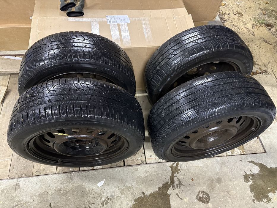 Felgi stalowe z oponami zimowymi 17 cali