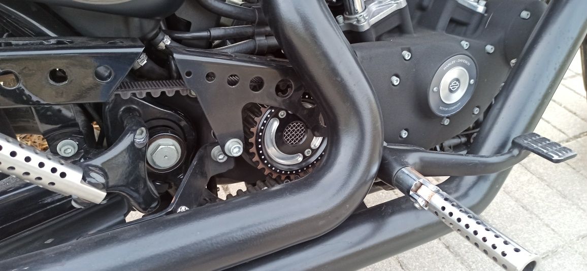 Harley Davidson Iron 883 Demin Black