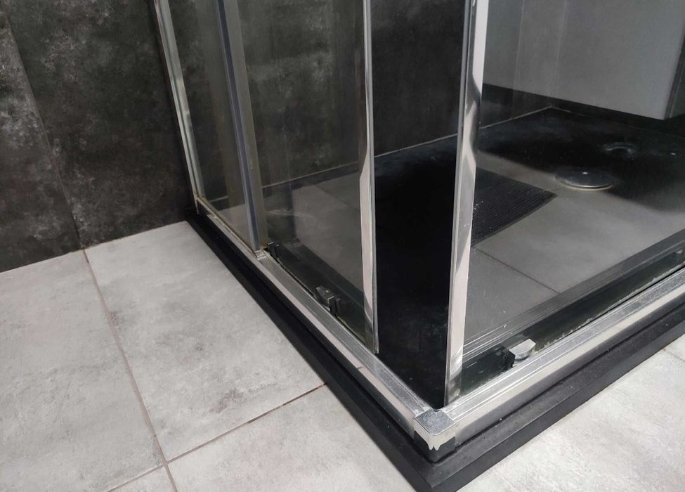 Szklana kabina prysznicowa 120x80 bardzo dobry stan!