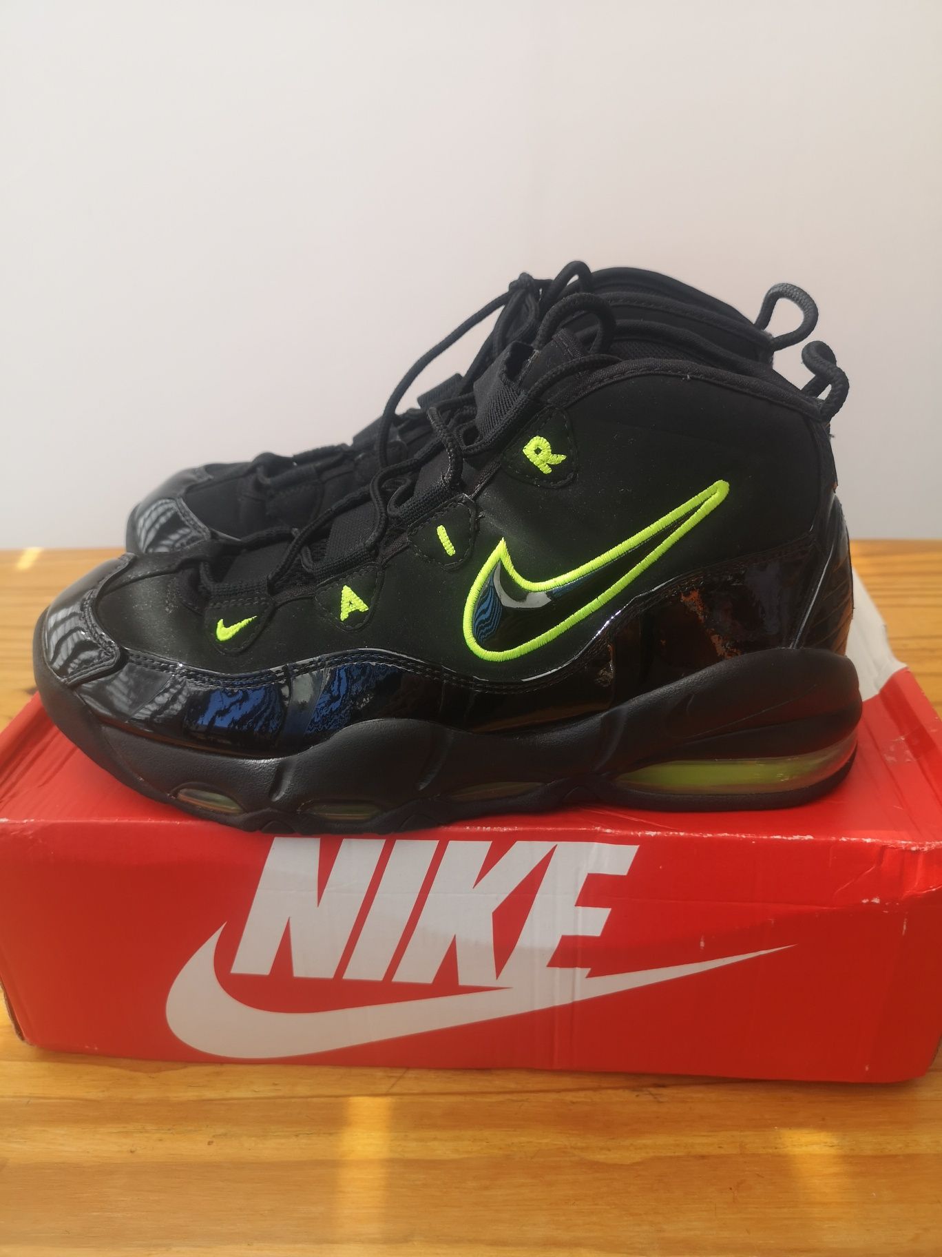 Nike Air Max Uptempo 95