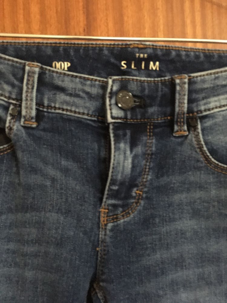 Calça de ganga tam 32 nova