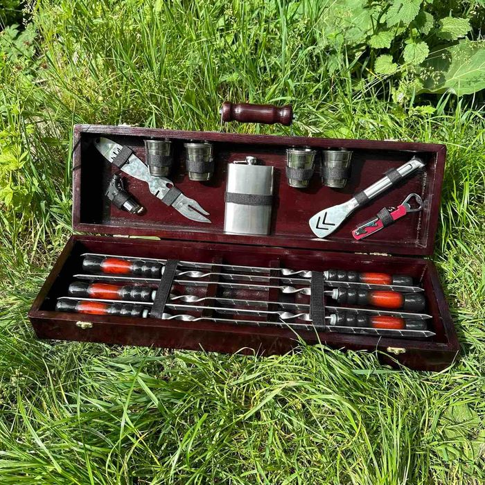 Пруміум подарунок для чоловіків, Набір шампурів у кейсі, Шампура!!