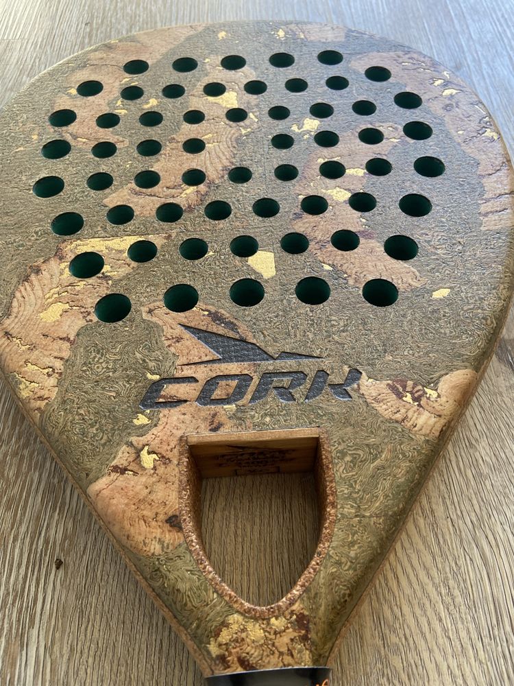 Cork Supreme Hybrid III