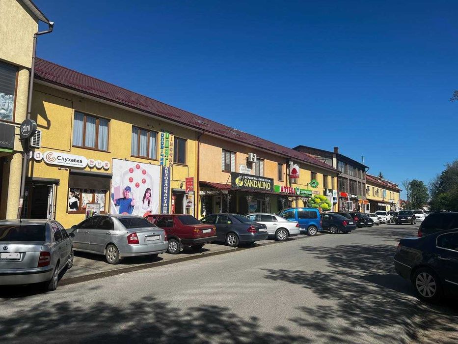 Оренда комерційних приміщень [1 поверх-90, цоколь-150] | смт. Глибока