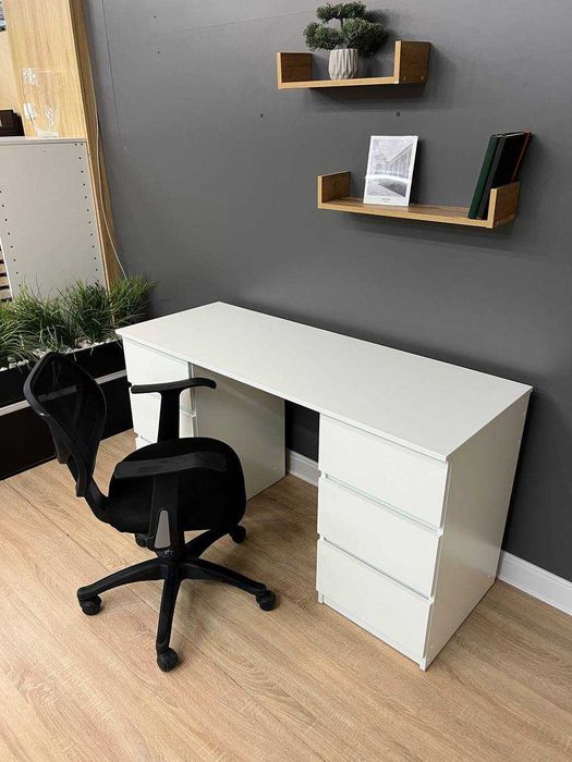 Письмовий стіл "Галант".Комп'ютерний,навчальний стол,меблі офісні.