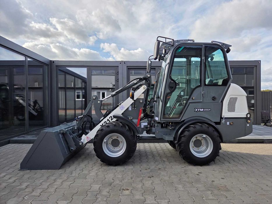 Ładowarka kołowa XTM X212 z kabiną KUBOTA 25KM raty - leasing NOWOŚĆ