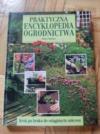 P.McHoy " Praktyczna encyklopedia ogrodnictwa"