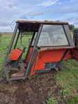 Kabina.     zetor