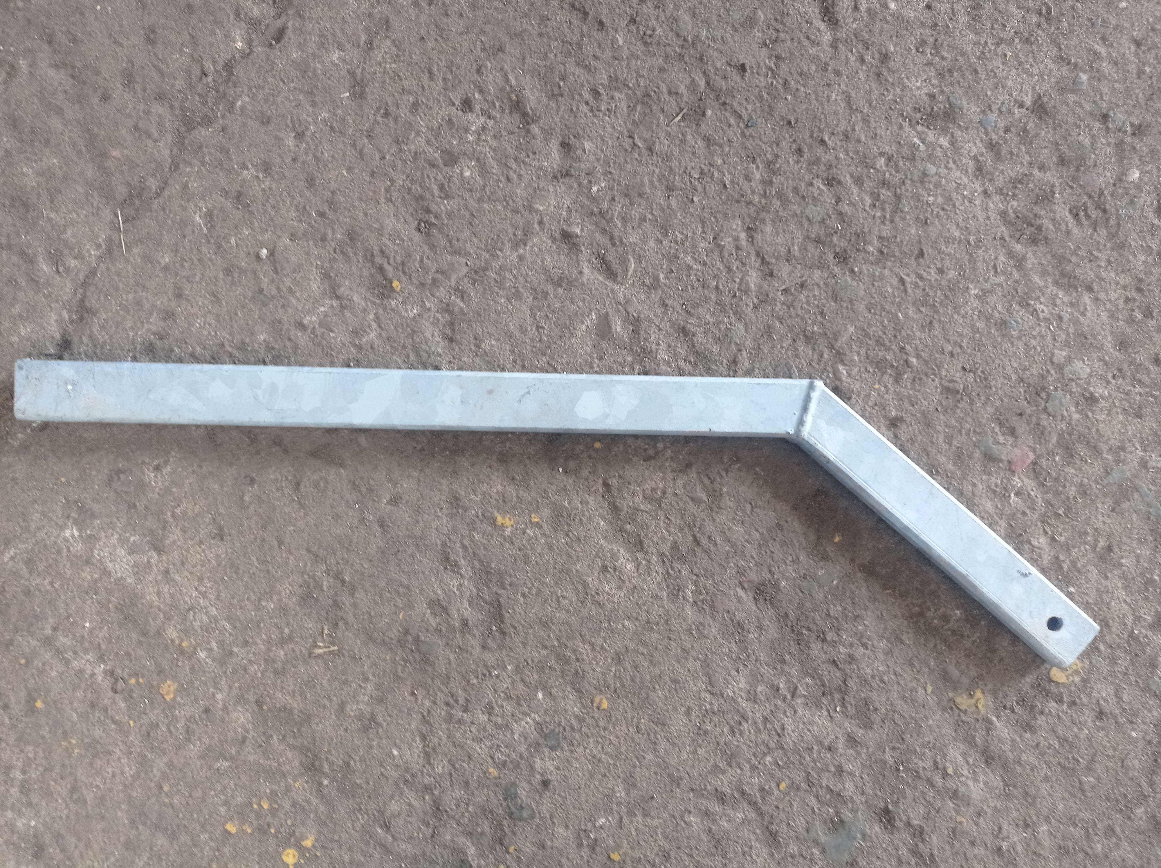 Metalowy element 700szt.