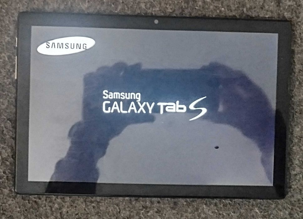 Продам новий планшет 12/512