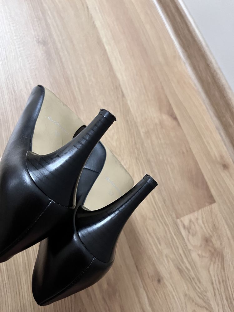 Buty na obcasie czarne 37 baldaccini czółenka półbuty 7,5 cm