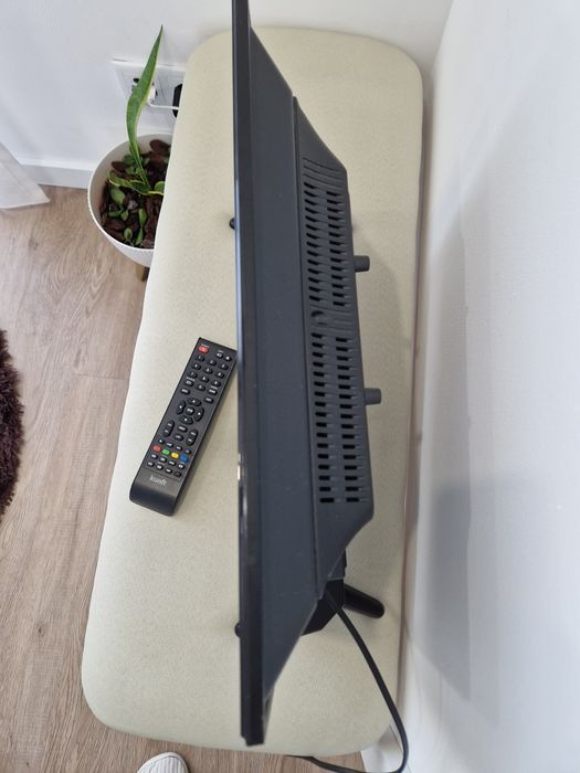 Tv / Monitor krunft 20