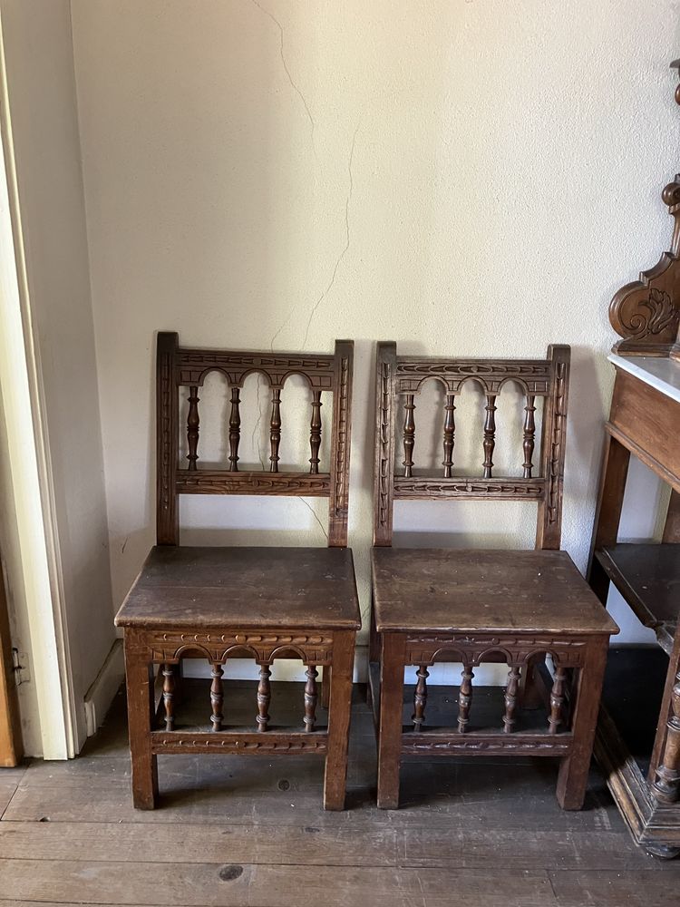 Vendo cadeiras rusticas