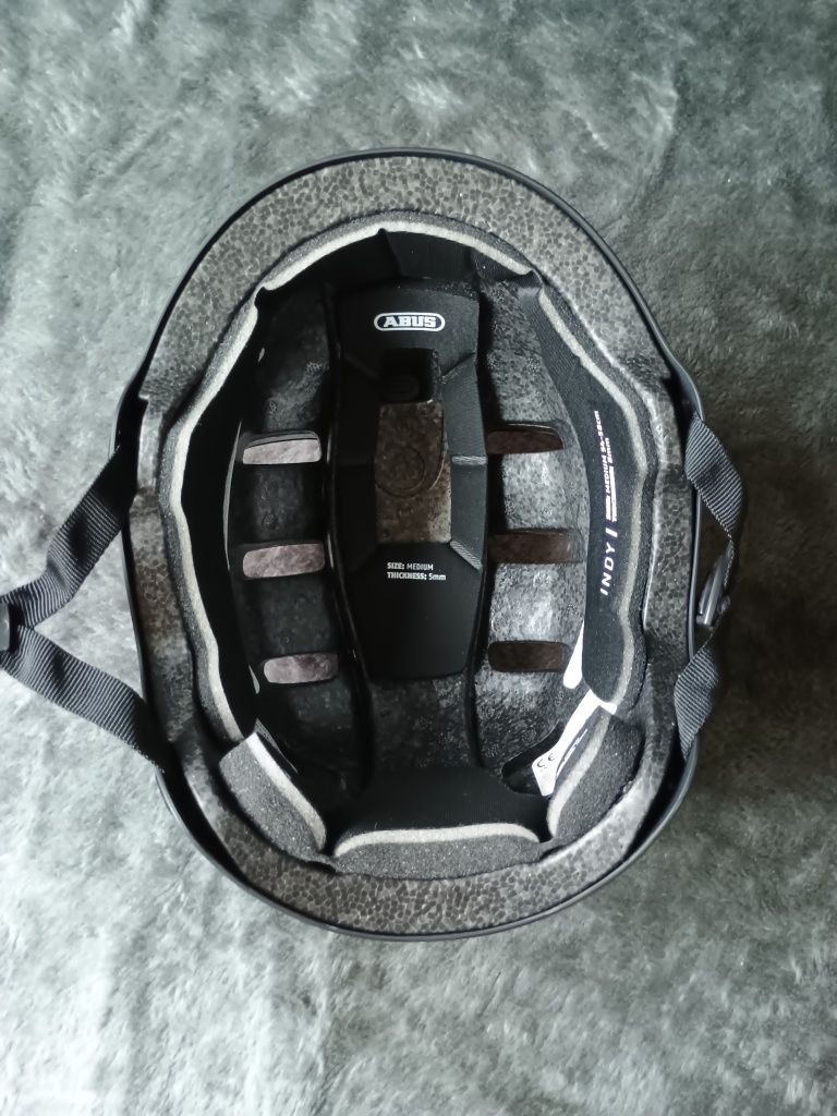 Kask ABUS MTB Indy w rozmiarze M (54-58 cm)