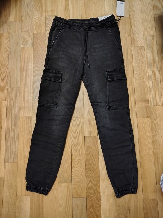 Продам нові Джинсові джогери 28/32