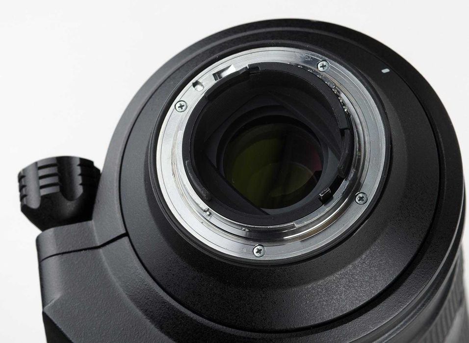 Nikon/Tamron SP 150-600mm F/5-6.3 Di VC USD з мануальним фокусуванням