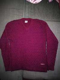 Красный мужской вязаный  свитер