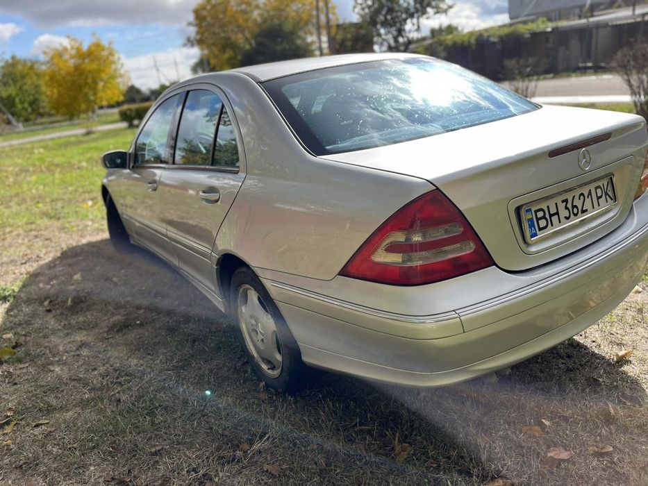 Mrersebec benz c200