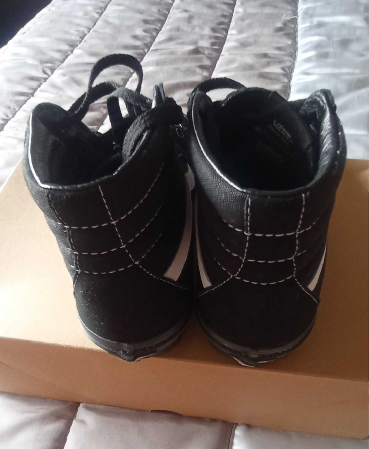 Sapatilhas Vans 39