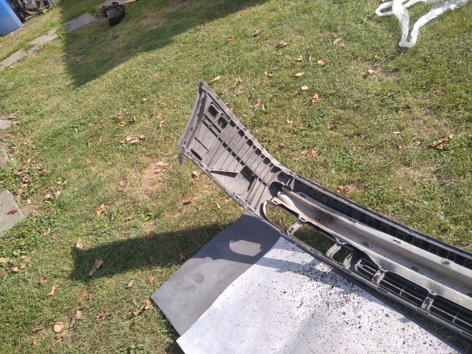 Бампер передній ауді а6 с4