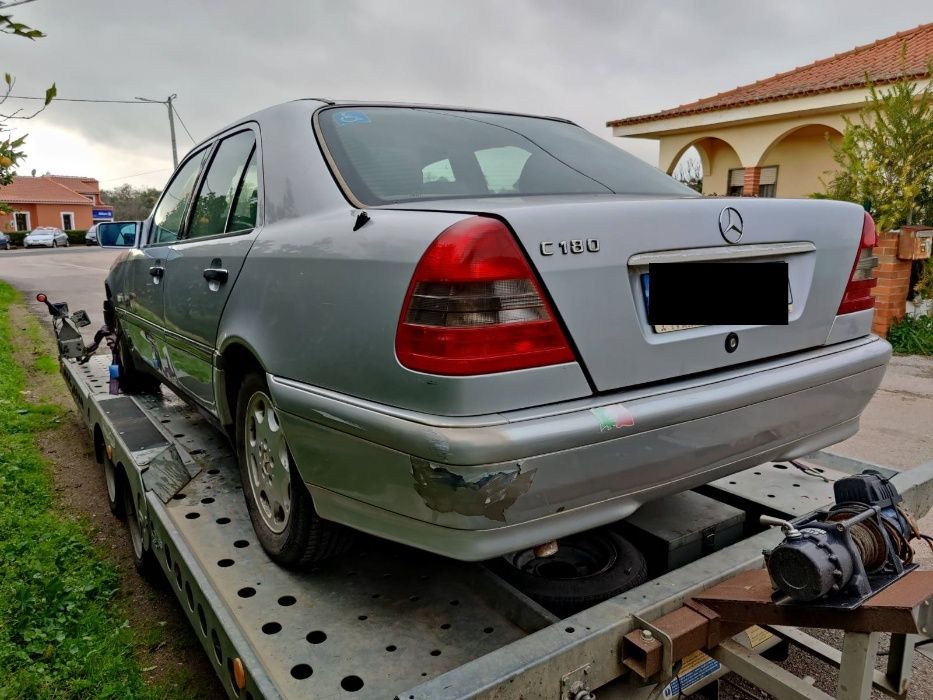 Mercedes C180 Auto 1996, 1998, Mercedes E300 TD Auto 1998 Para Peças