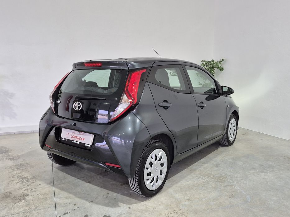 Toyota Aygo - 20.000KM - 2019 | GARANTIA