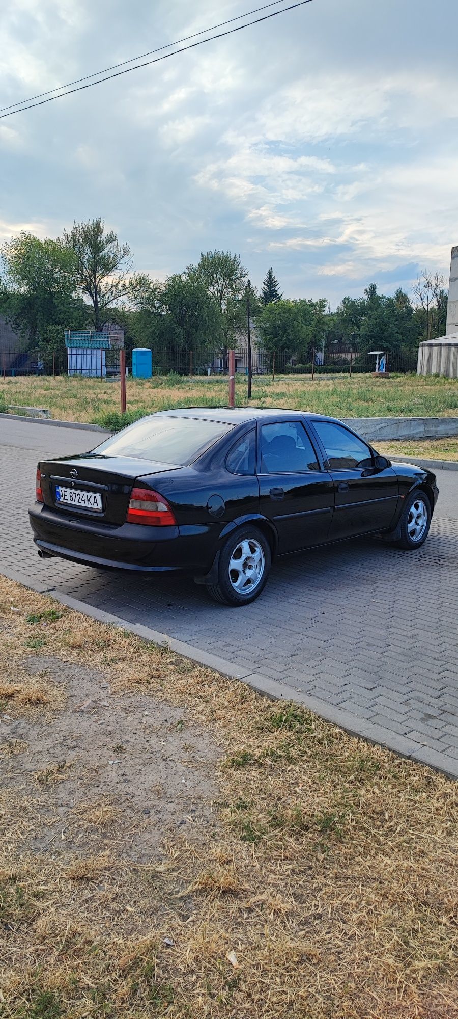 Опель вектра Б На АВТОМАТЕ с гбо