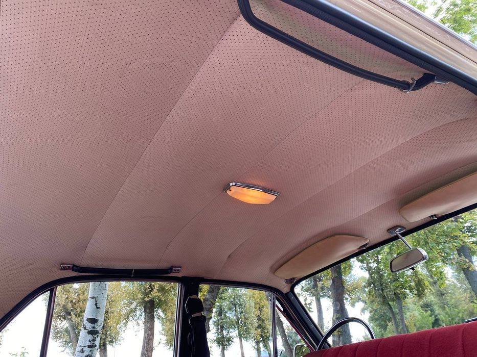 Волга ГАЗ -24 . 1976р.